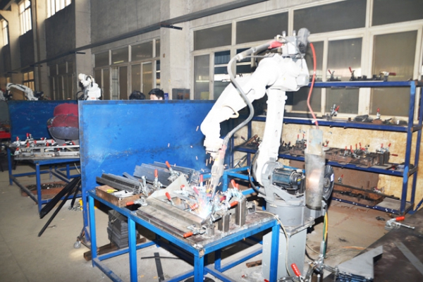 焊接机器人